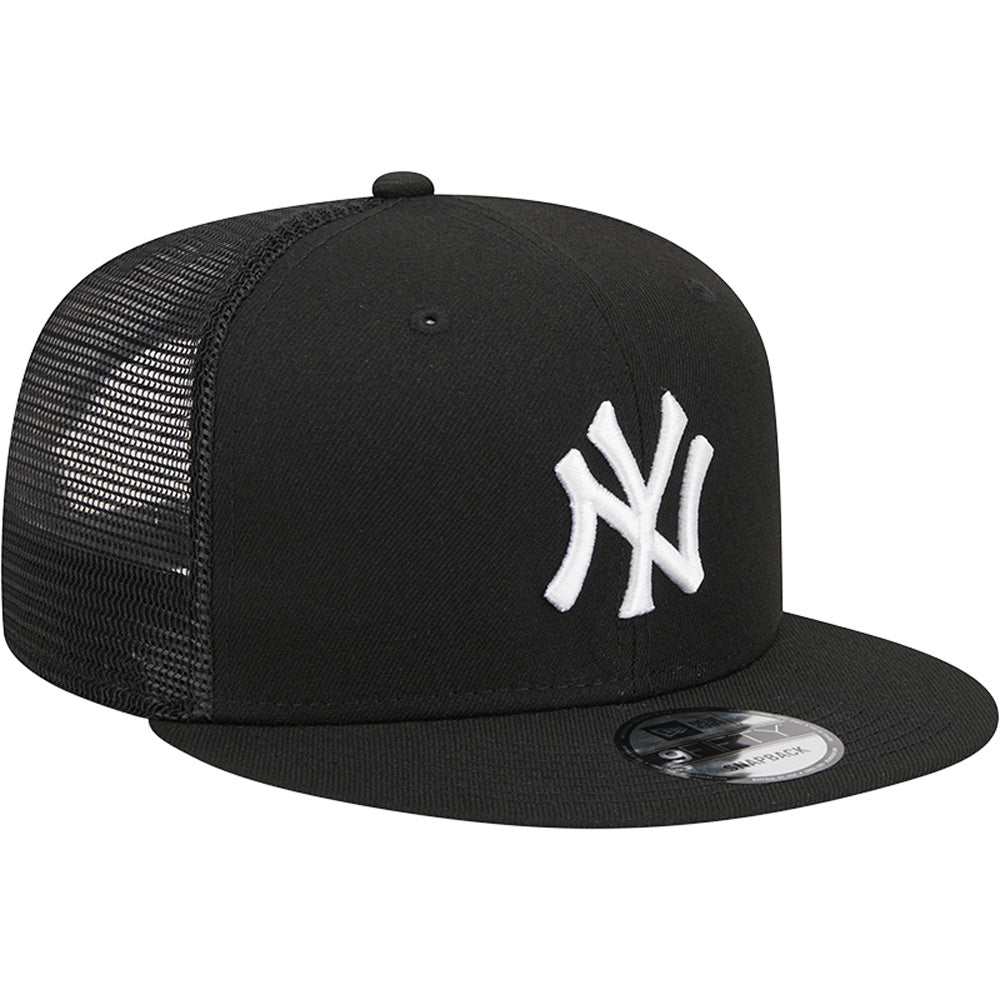 MLB New York Yankees New Era Black & White Trucker 9FIFTY Snapback Hat - Black