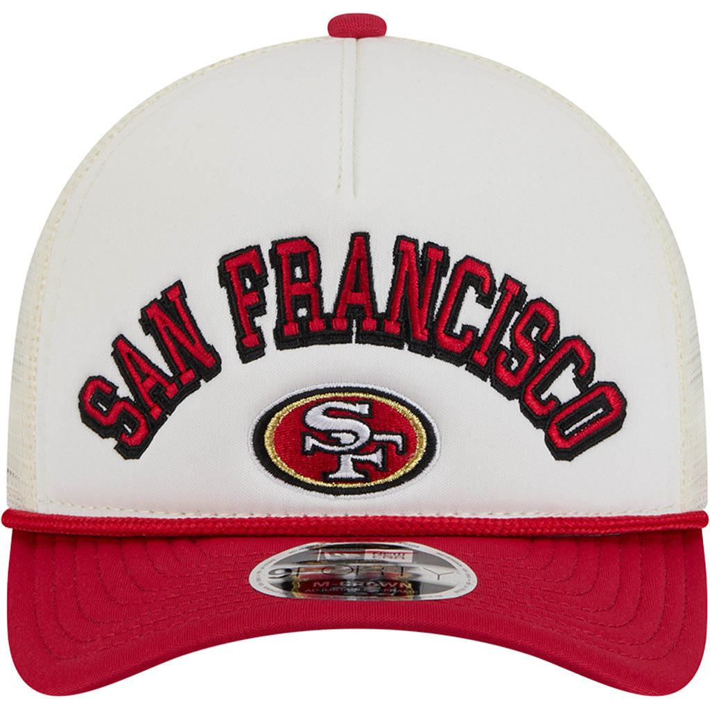 NFL San Francisco 49ers New Era Arch Logo 9FORTY M-Crown Snapback Trucker Hat - Chrome