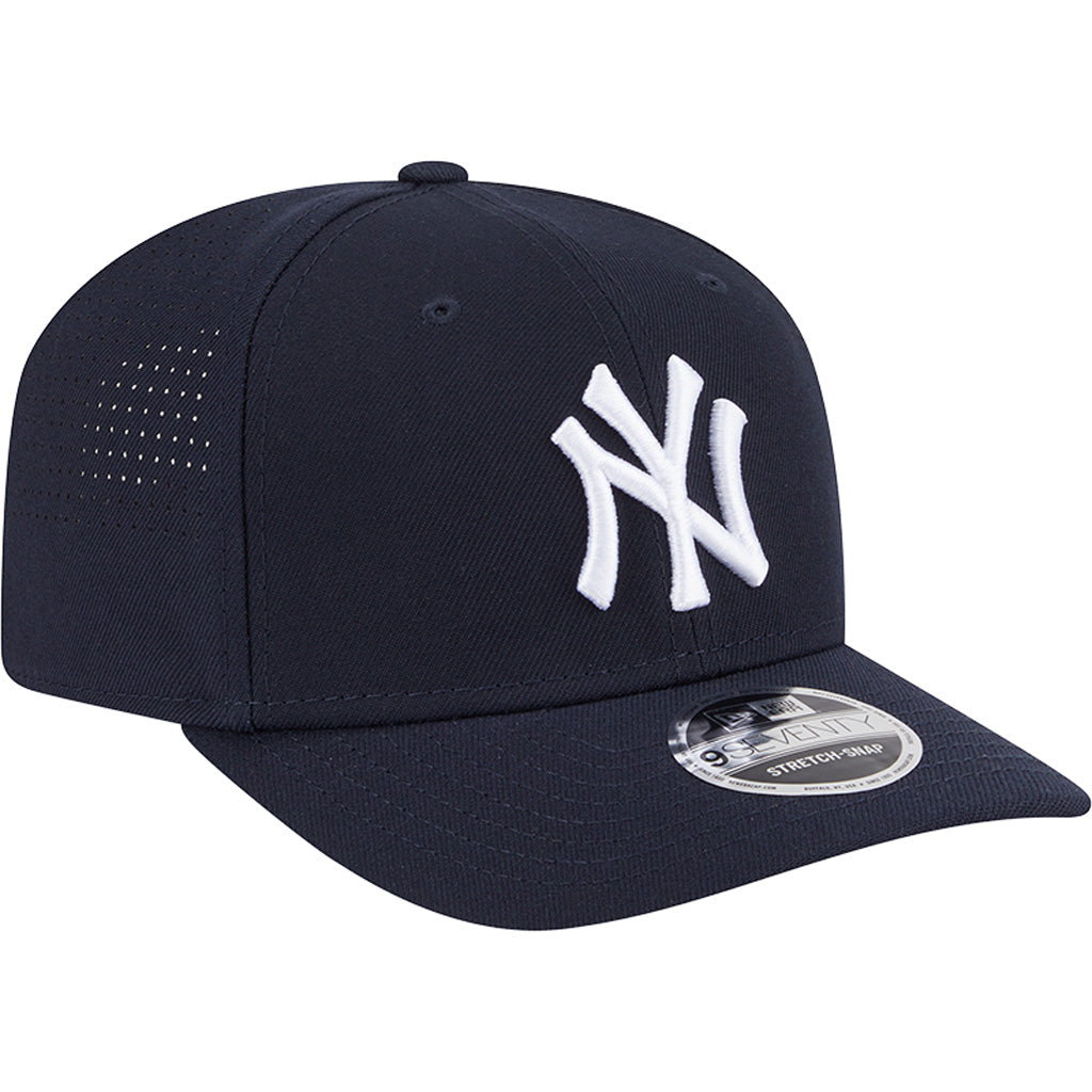 NFL New York Yankees New Era Performance 9SEVENTY Stretch-Snapback Hat - Navy