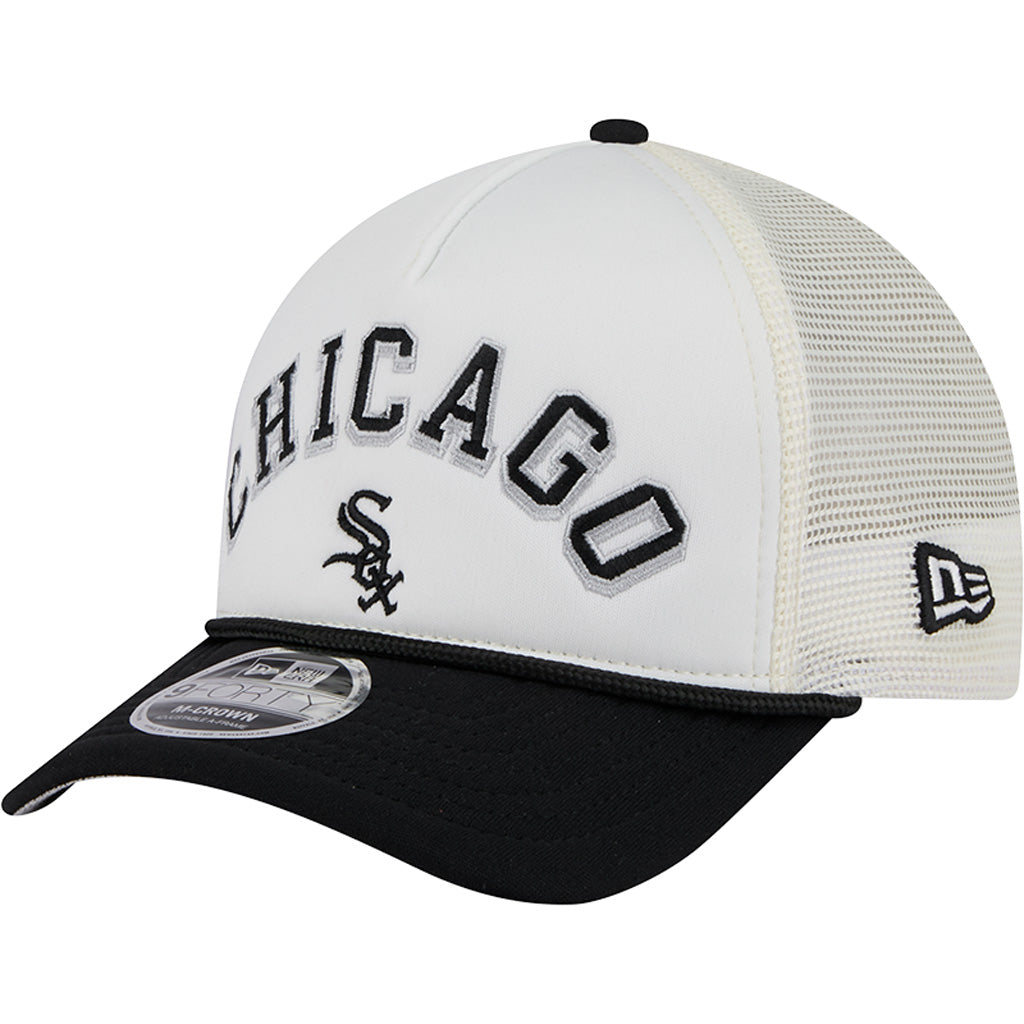 MLB Chicago White Sox New Era Arch Logo 9FORTY M-Crown Snapback Trucker Hat - Chrome