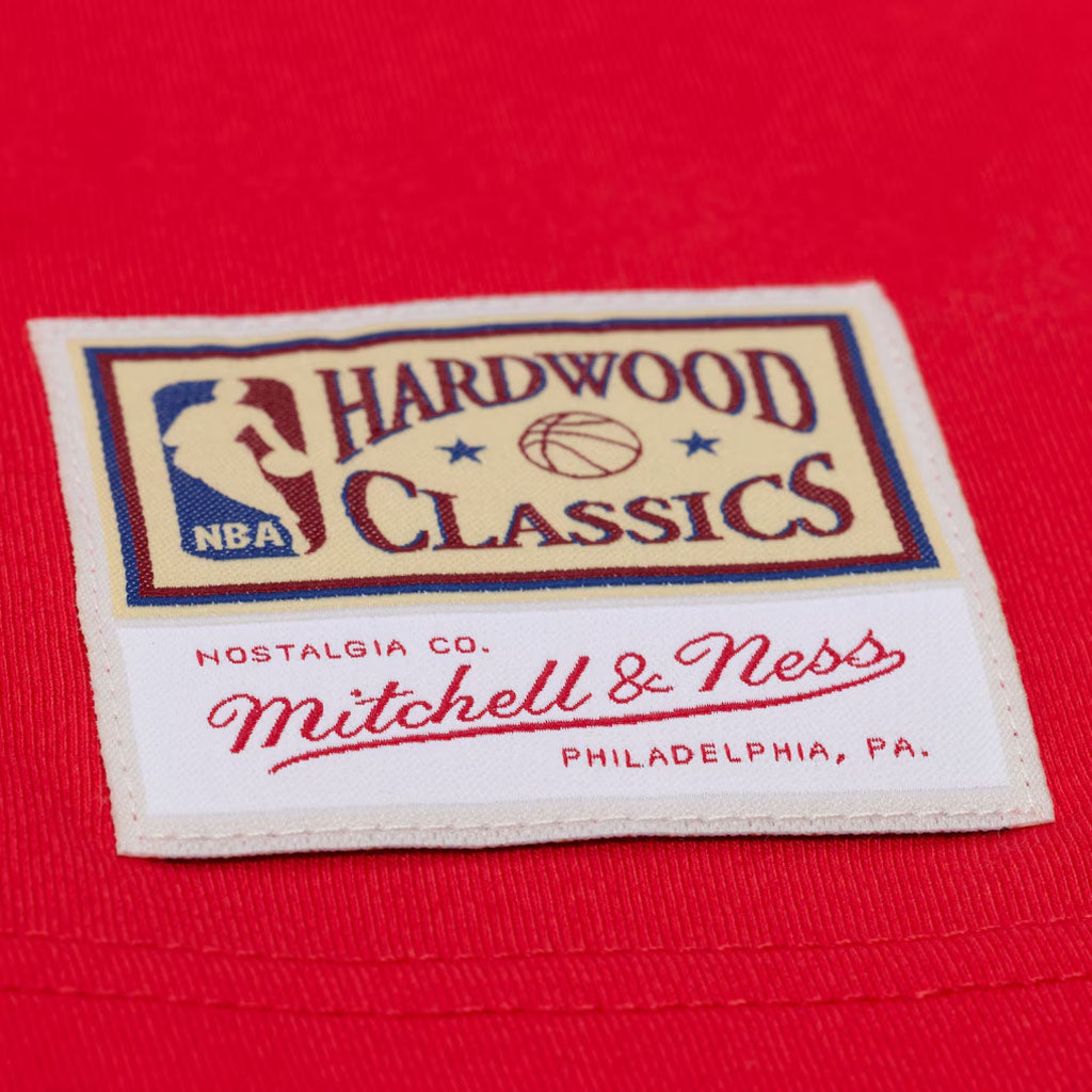 NBA Chicago Bulls Mitchell & Ness Playoff Win Premium T-Shirt - Red