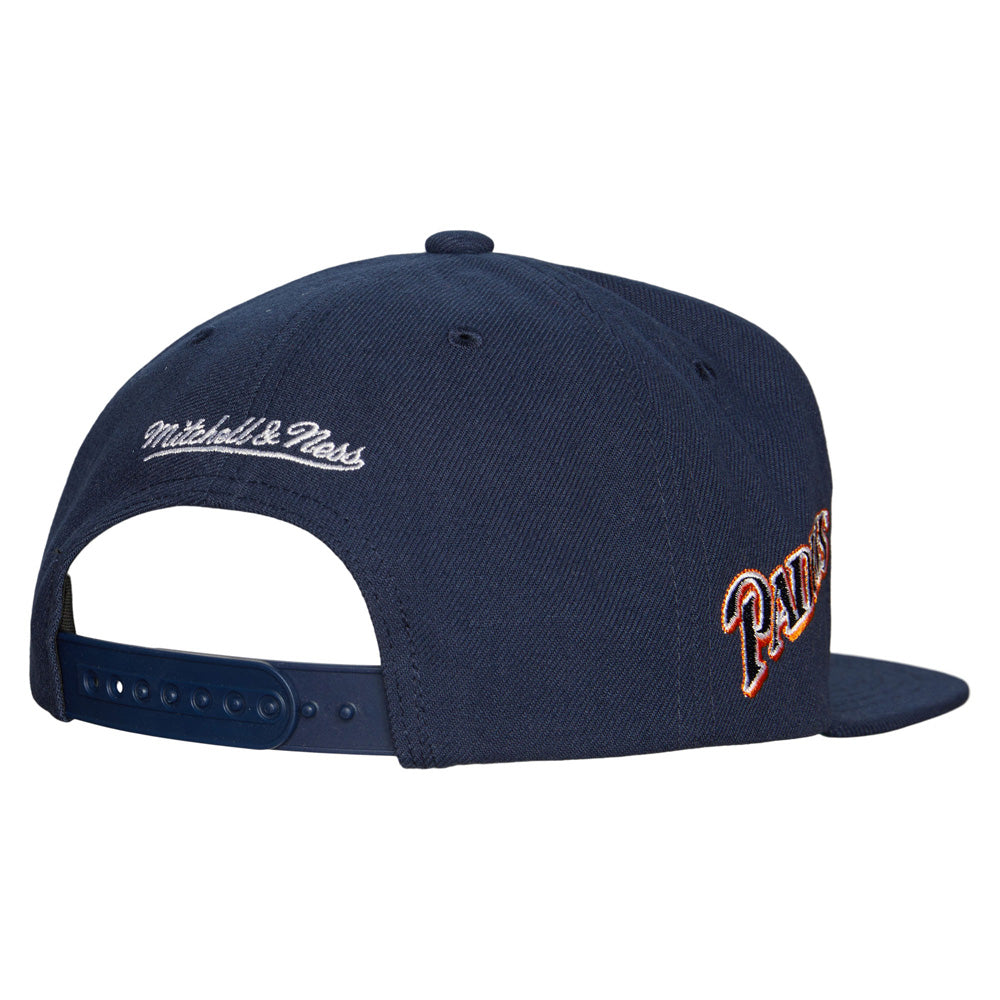 MLB San Diego Padres Mitchell &amp; Ness Cooperstown Logo Snapback