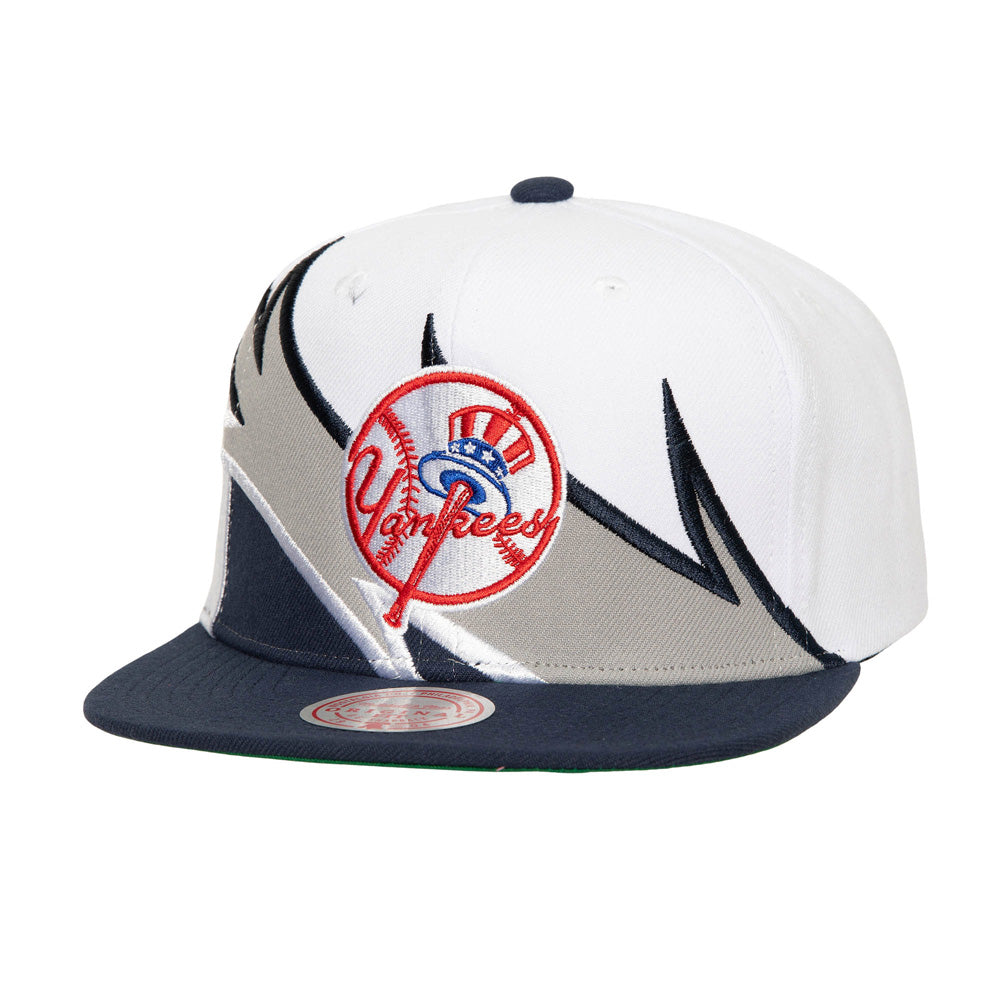 MLB New York Yankees Mitchell &amp; Ness Waverunner Snapback