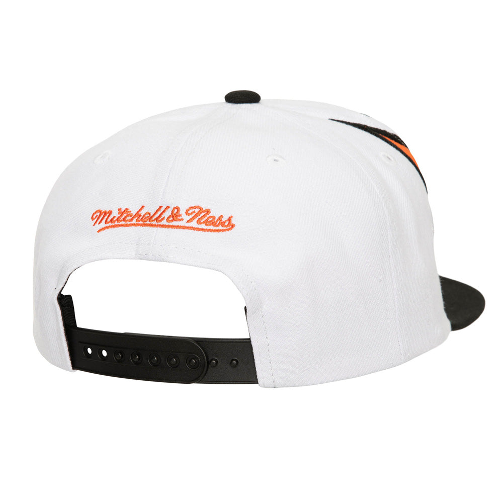 MLB San Francisco Giants Mitchell & Ness Waverunner Snapback Hat - White