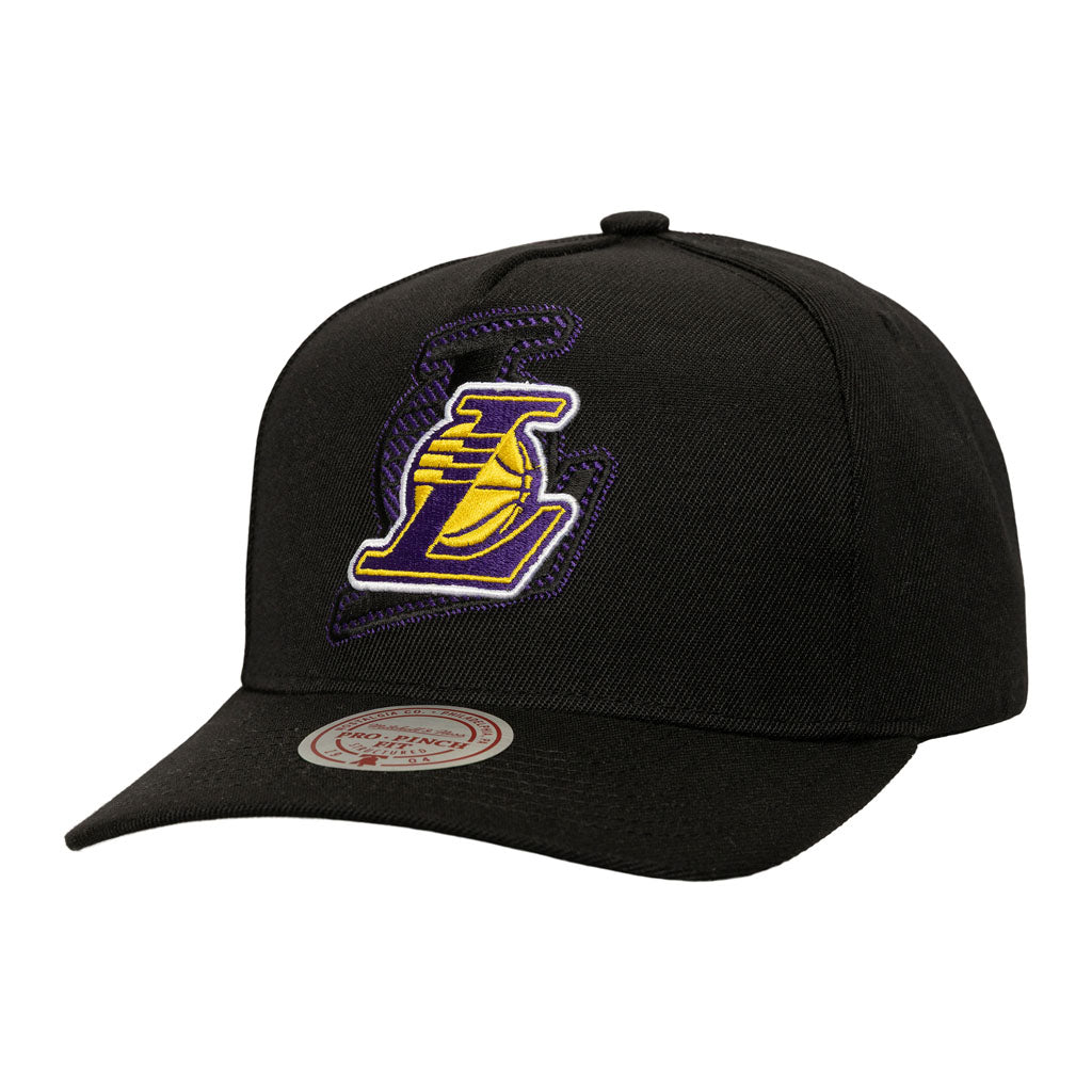 NBA Los Angeles Lakers Mitchell & Ness Tilted Pro Snapback Hat - Black