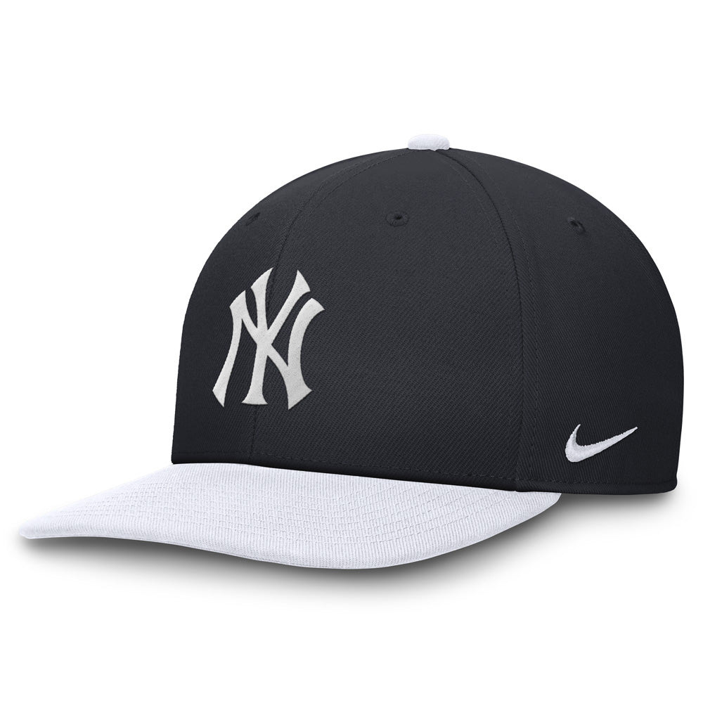 MLB New York Yankees Nike Pro Snapback