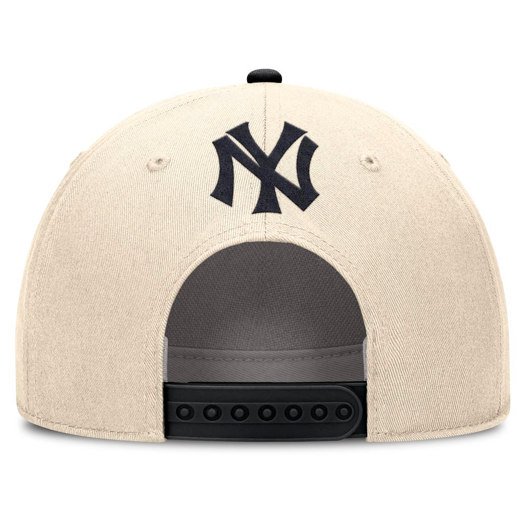 MLB New York Yankees Nike Two-Tone Rise Script Snapback Hat - Cream