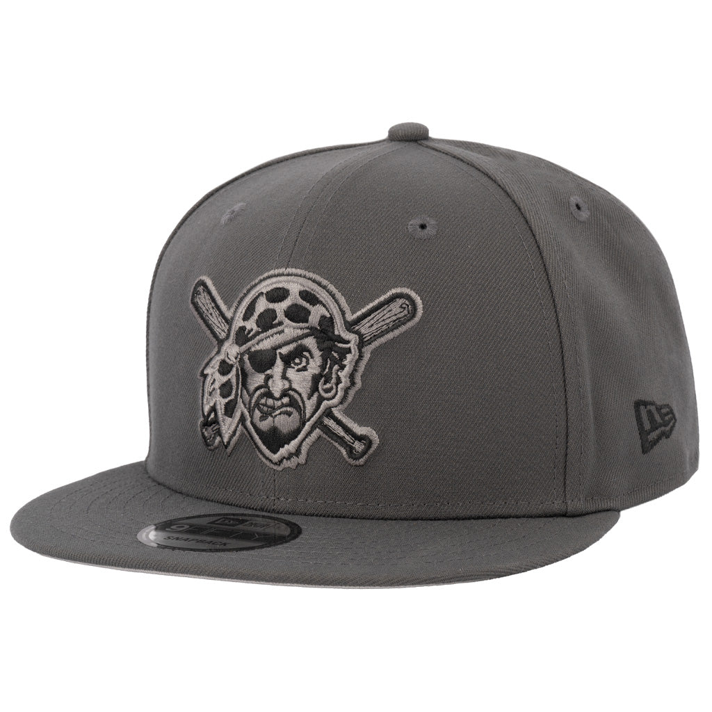 MLB Pittsburgh Pirates New Era Gray Prestige 9FIFTY Snapback Hat - Graphite
