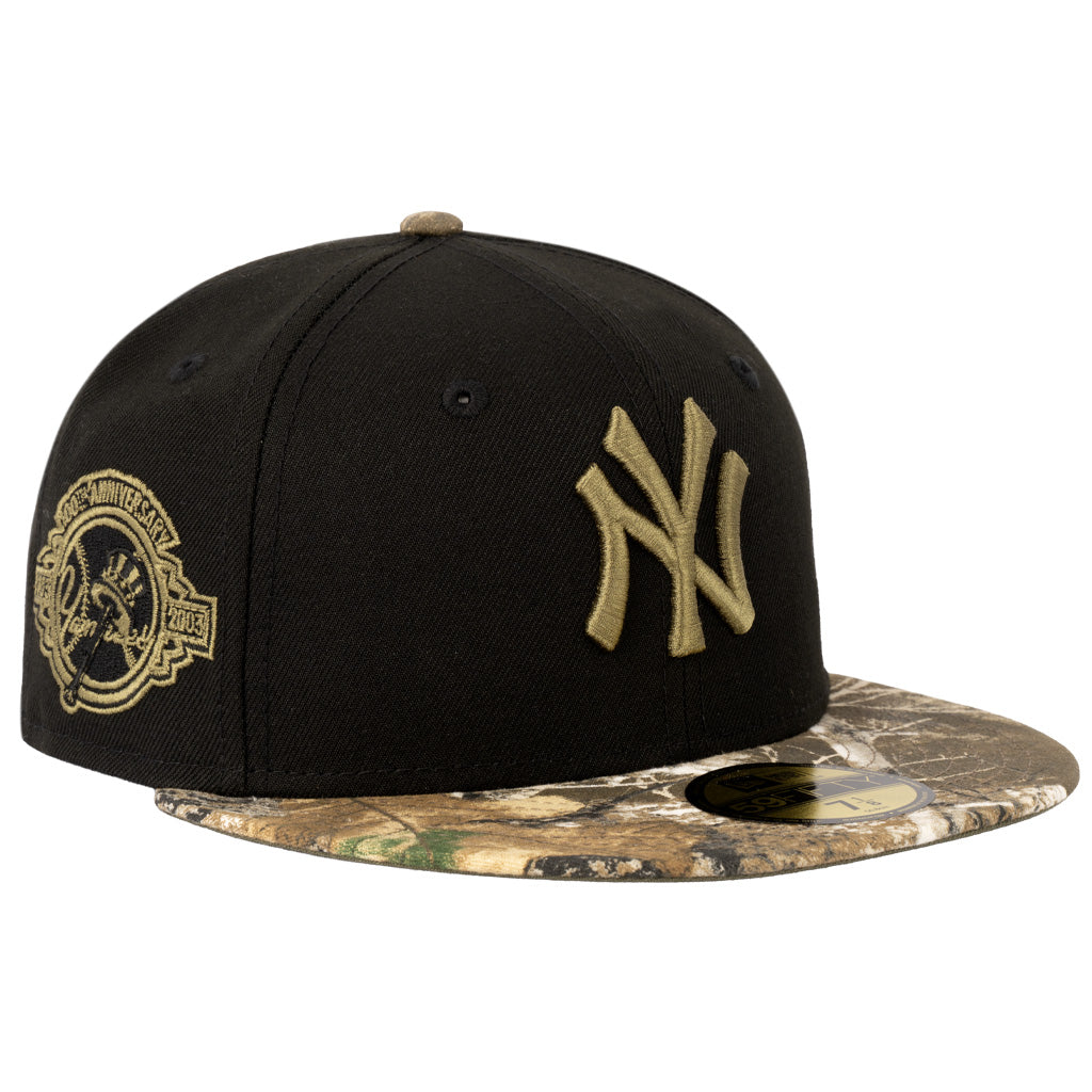 MLB New York Yankees New Era Two-Tone Real Tree Shadow 59FIFTY Fitted Hat - Black