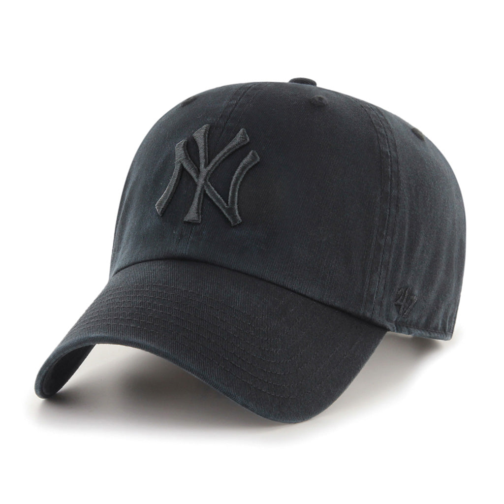 MLB New York Yankees '47 Black on Black Clean Up Hat - Black