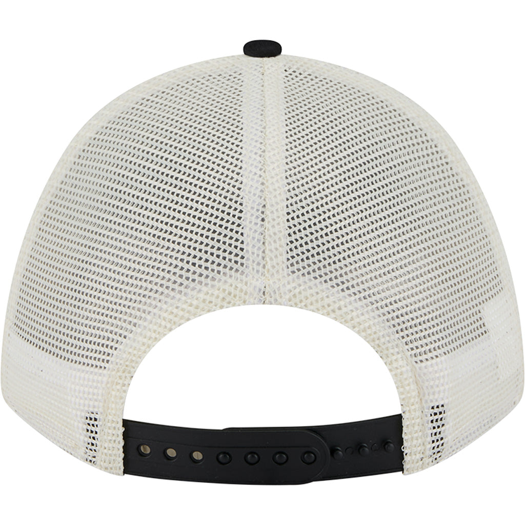 NFL Las Vegas Raiders New Era Arch Logo 9FORTY M-Crown Snapback Trucker Hat - Chrome