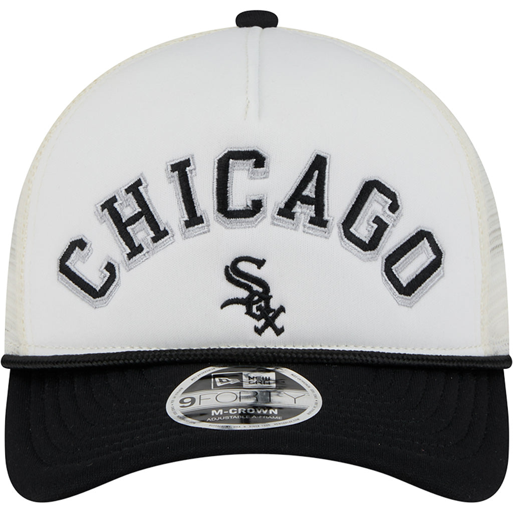 MLB Chicago White Sox New Era Arch Logo 9FORTY M-Crown Snapback Trucker Hat - Chrome