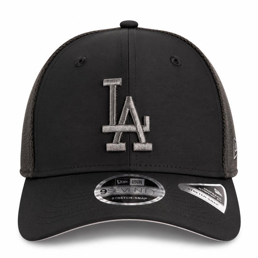 MLB Los Angeles Dodgers New Era Black Pearl Trucker 9SEVENTY Stretch-Snap Hat- Black