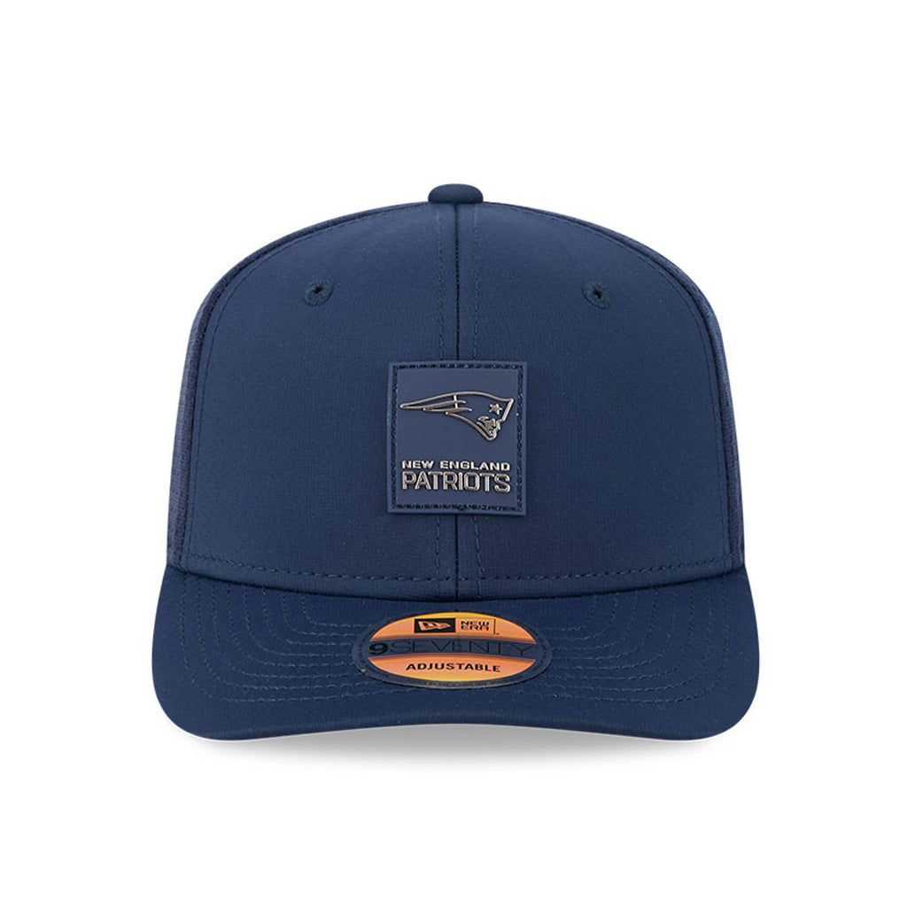 NFL New England Patriots New Era 2025 Sideline 9SEVENTY Stretch-Snapback Hat - Navy