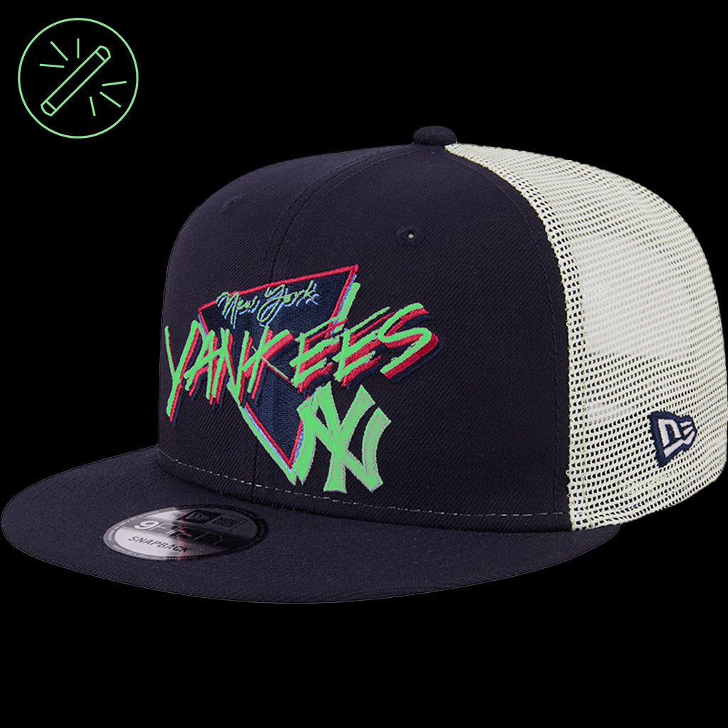 MLB New York Yankees New Era Neon Trucker 9FIFTY Snapback Hat - Navy