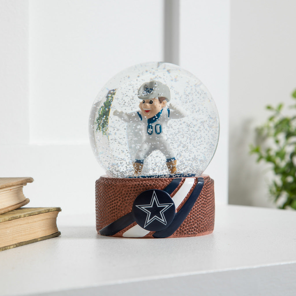 NFL Dallas Cowboys Evergreen Glass Water Globe