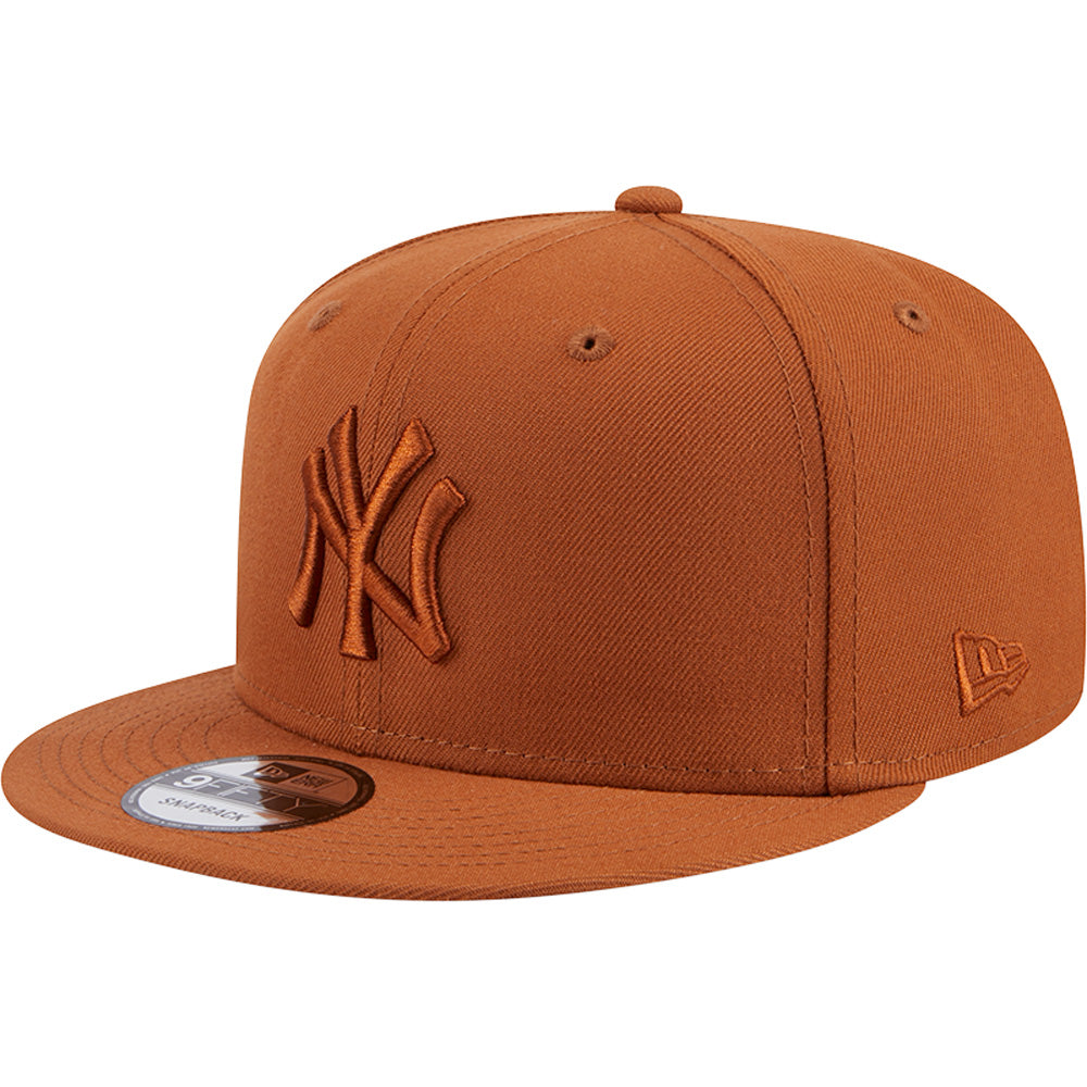 MLB New York Yankees New Era Earthly Brown 9FIFTY Snapback Hat - Brown