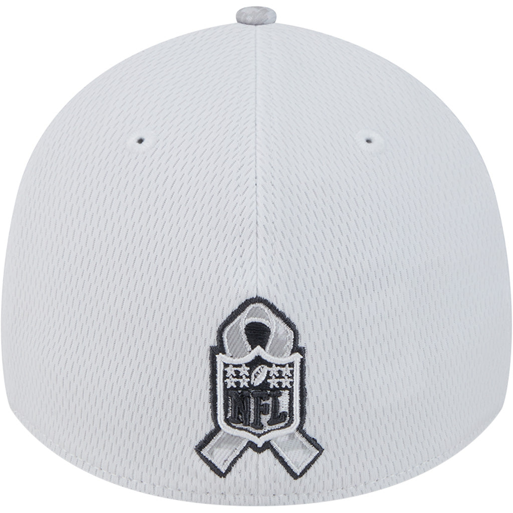 NFL Cleveland Browns New Era 2024 Salute to Service 39THIRTY Flex Fit Hat - White