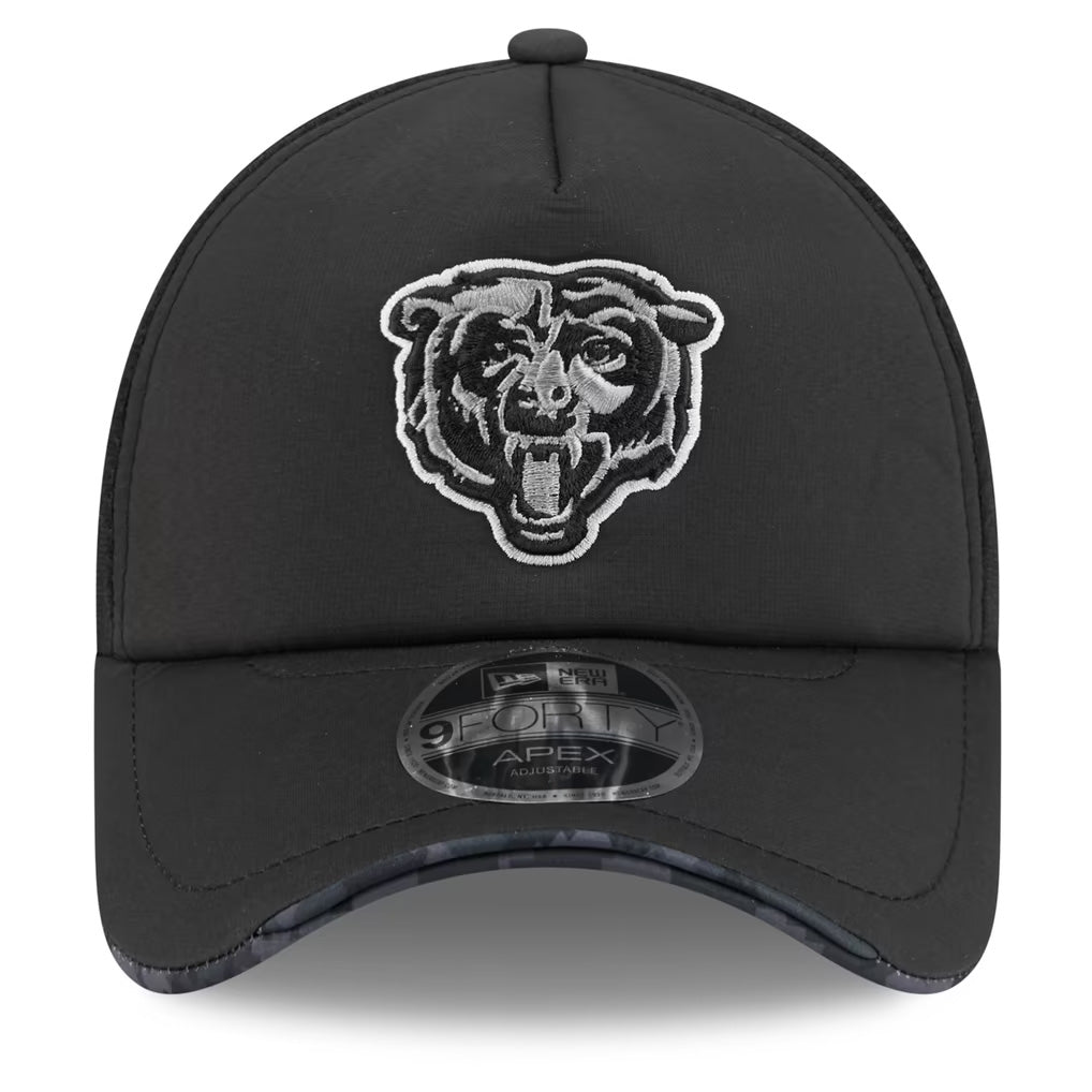 NFL Chicago Bears New Era 2026 Salute to Service Apex 9FORTY Snapback Hat- Black