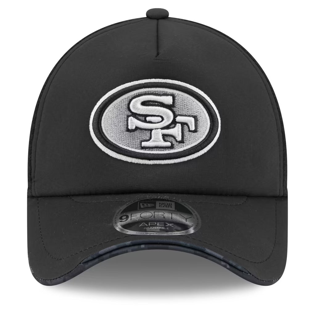 NFL San Francisco 49ers New Era 2026 Salute to Service Apex 9FORTY Snapback Hat- Black