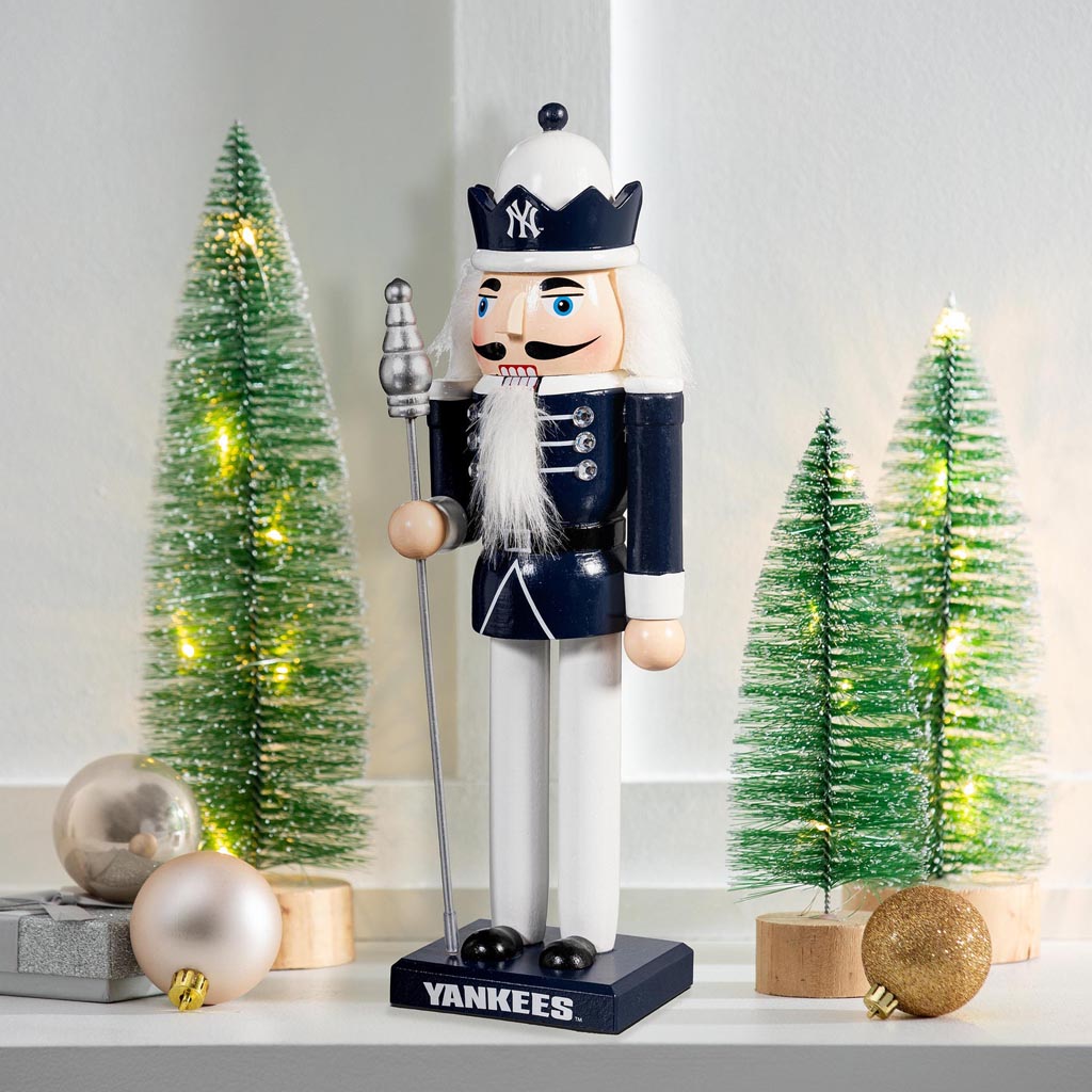 MLB New York Yankees Evergreen 12" Nutcracker